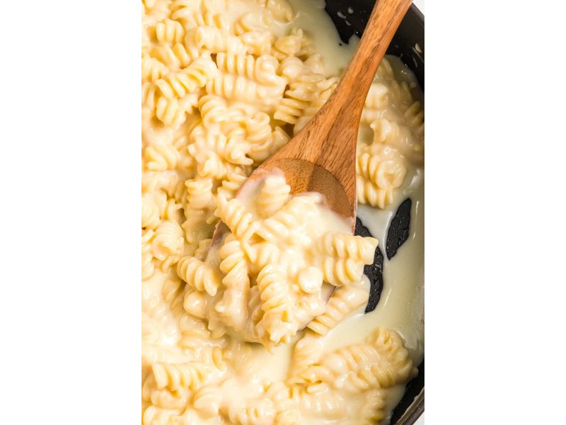 Lightened up fontina mac and cheese